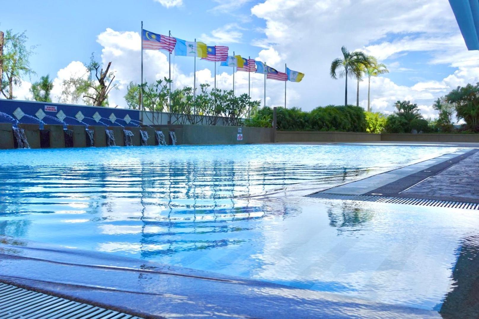 Gurney Bay Hotel, A Parkroyal Partner Hotel George Town Exterior foto